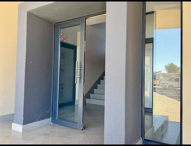 BUSINESS PROPERTY TO RENT IN BENDOR